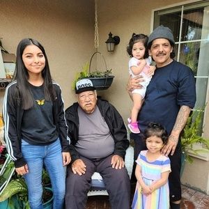 Meet your Posher, Gilbert